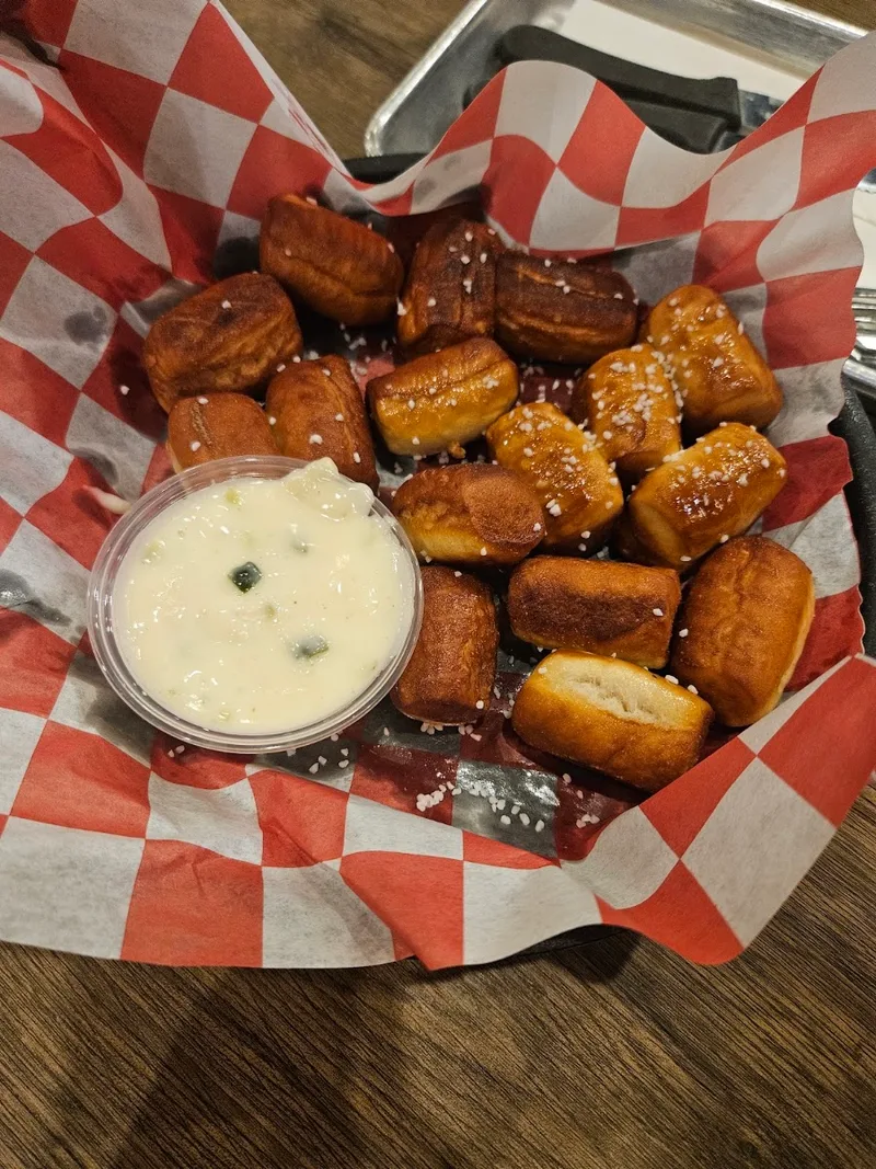 Butterbee's American Grille — american restaurant (photo 12)